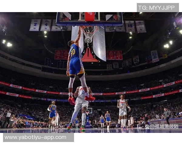 库里谈勉强扣篮时机珍贵未来或难再现此精彩瞬间