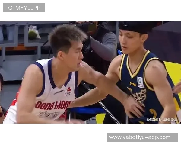 2025届新秀对决精彩纷呈哈珀与奎因赛后互换球衣展现友谊