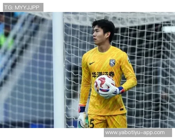 铲射自家大门乌龙失误三镇扳回一球十人新鹏城仍落后